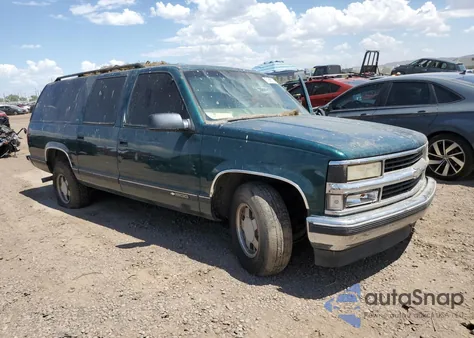1997 Chevrolet Suburban C1500 from USA, damaged, VIN 3GNEC16R6VG173251